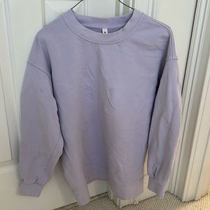 Lululemon light lavender perfectly oversized crew size 4